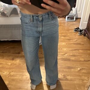 NWOT Levi wide leg rib cage